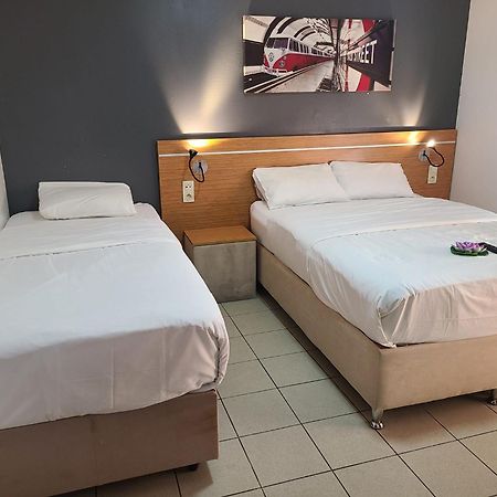 Hotel Victoire, Poitiers Gare Exteriér fotografie